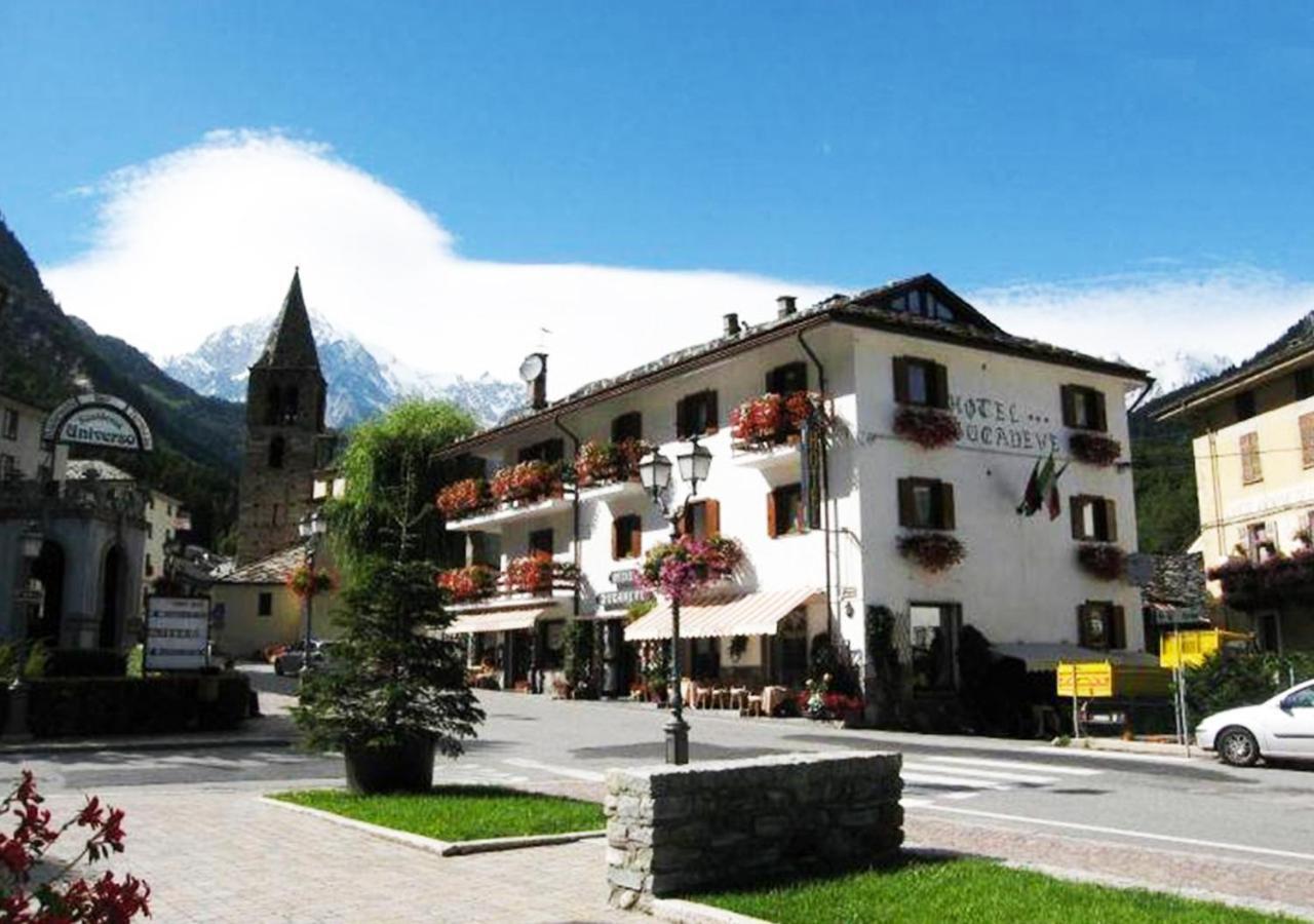 Hotel Bucaneve Pré-Saint-Didier Exterior foto